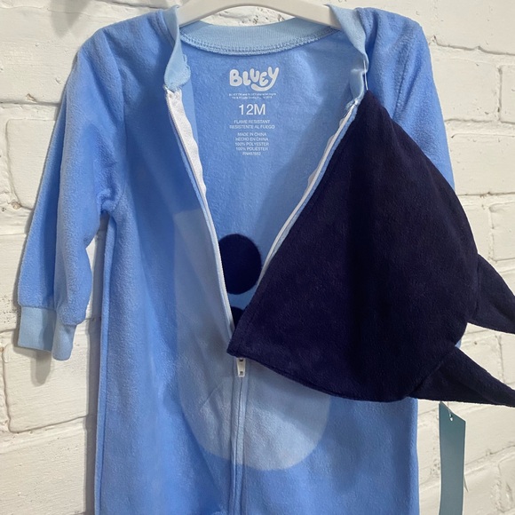 NWT 12M Toddler Bluey Blanket Sleeper with Hat - Picture 10 of 11